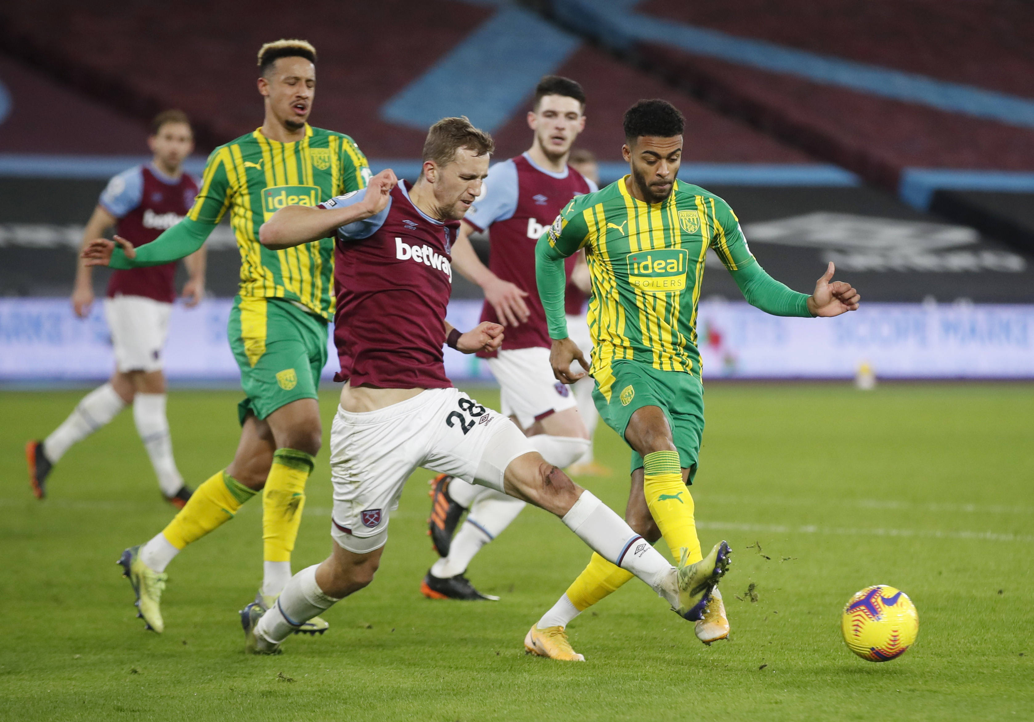 的现役自由 的现役自由